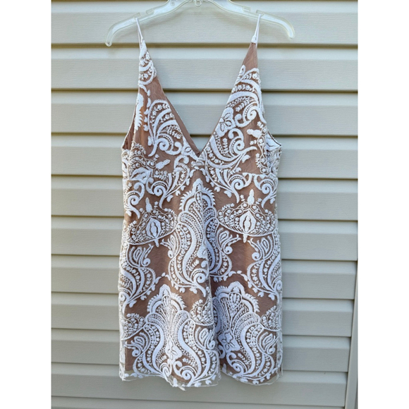 Free People Night Shimmer Lace Mini Dress White NWT Size 12 Bridal Boho - Picture 2 of 8